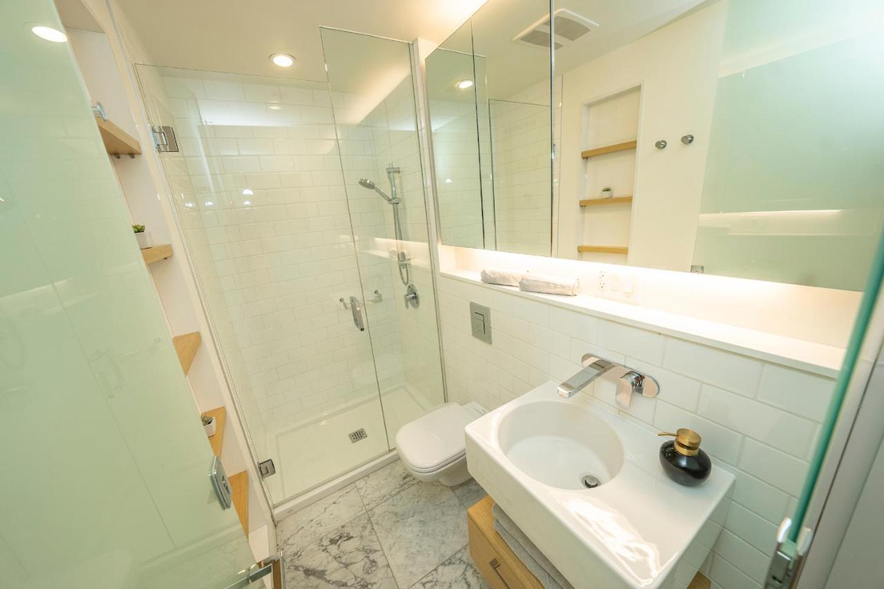 Janion Sky By Iris Properties! Holiday home *